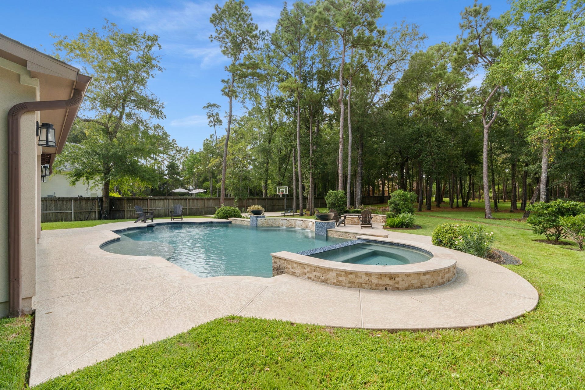 27715 Ossineke Drive, Spring, TX 77386