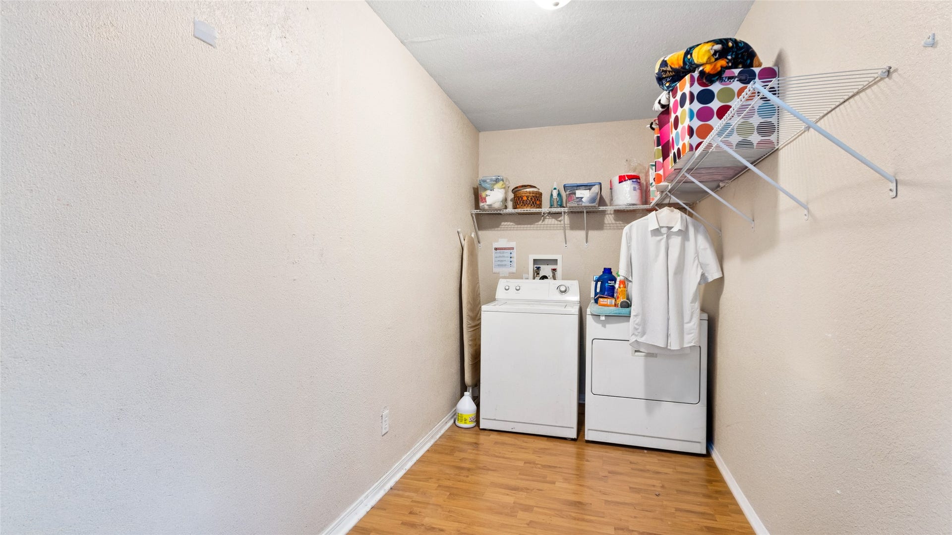 11939 11th Street, Santa Fe, TX 77510 Laundry Room