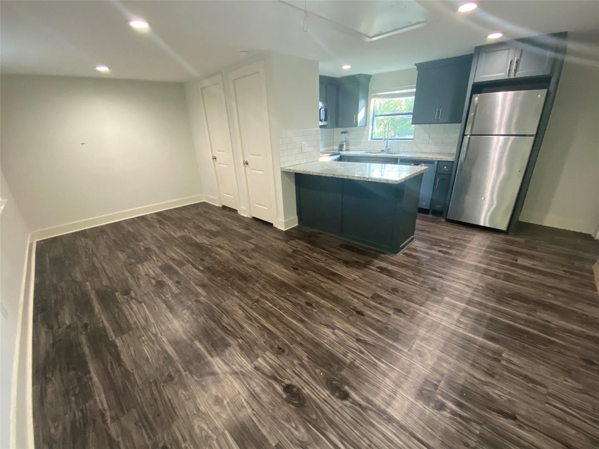 5001 Pease Street, Houston, TX 77023