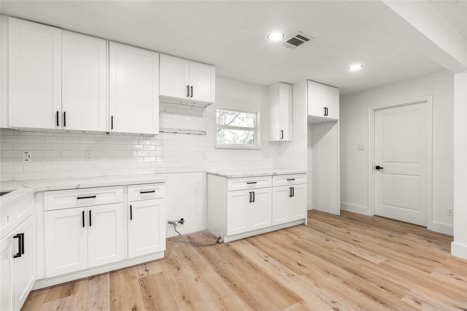 3048 Briarwick Lane, Houston, TX 77093 Another angle of Kitchen area