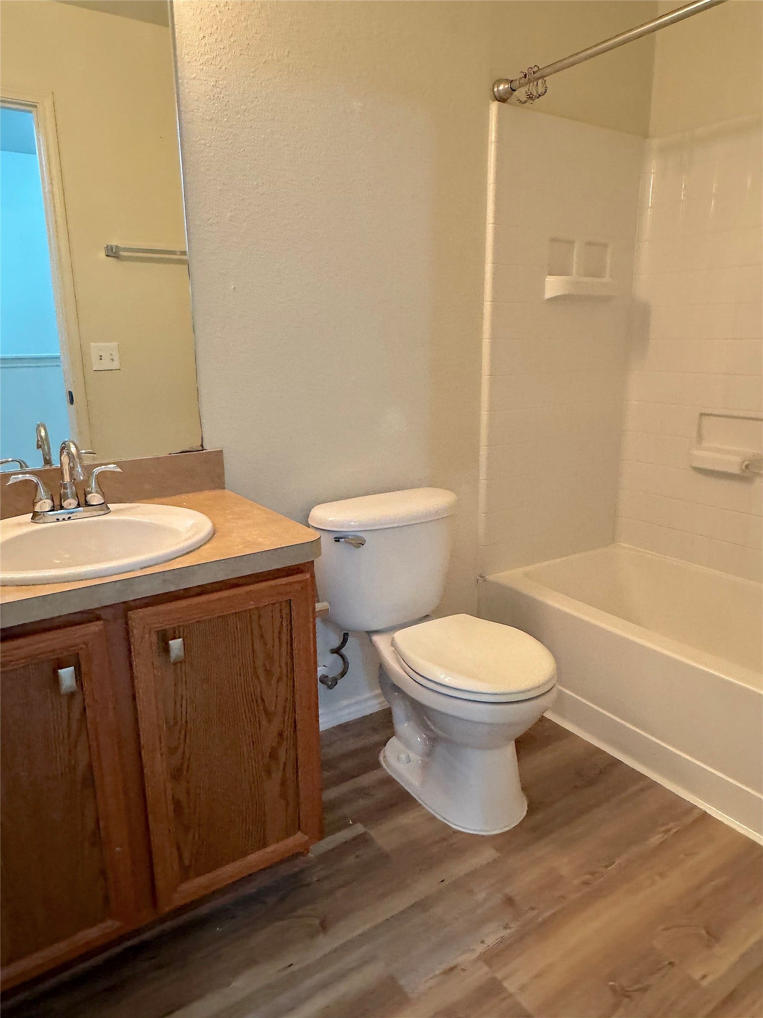 23822 Single Oak Street, Spring, TX 77373 23822 Single Oak Street, Spring, TX 77373