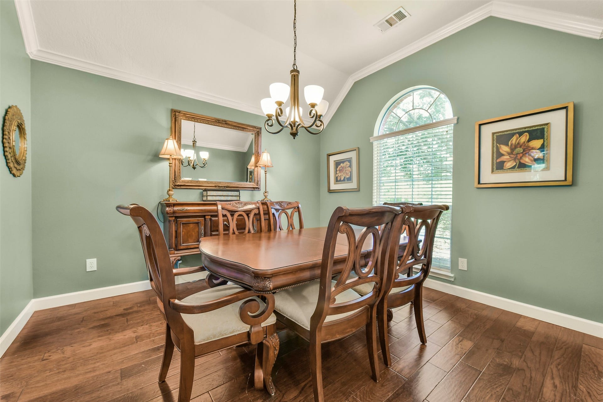 2516 Creeks Edge Drive, Pearland, TX 77581 2516 Creeks Edge Drive, Pearland, TX 77581