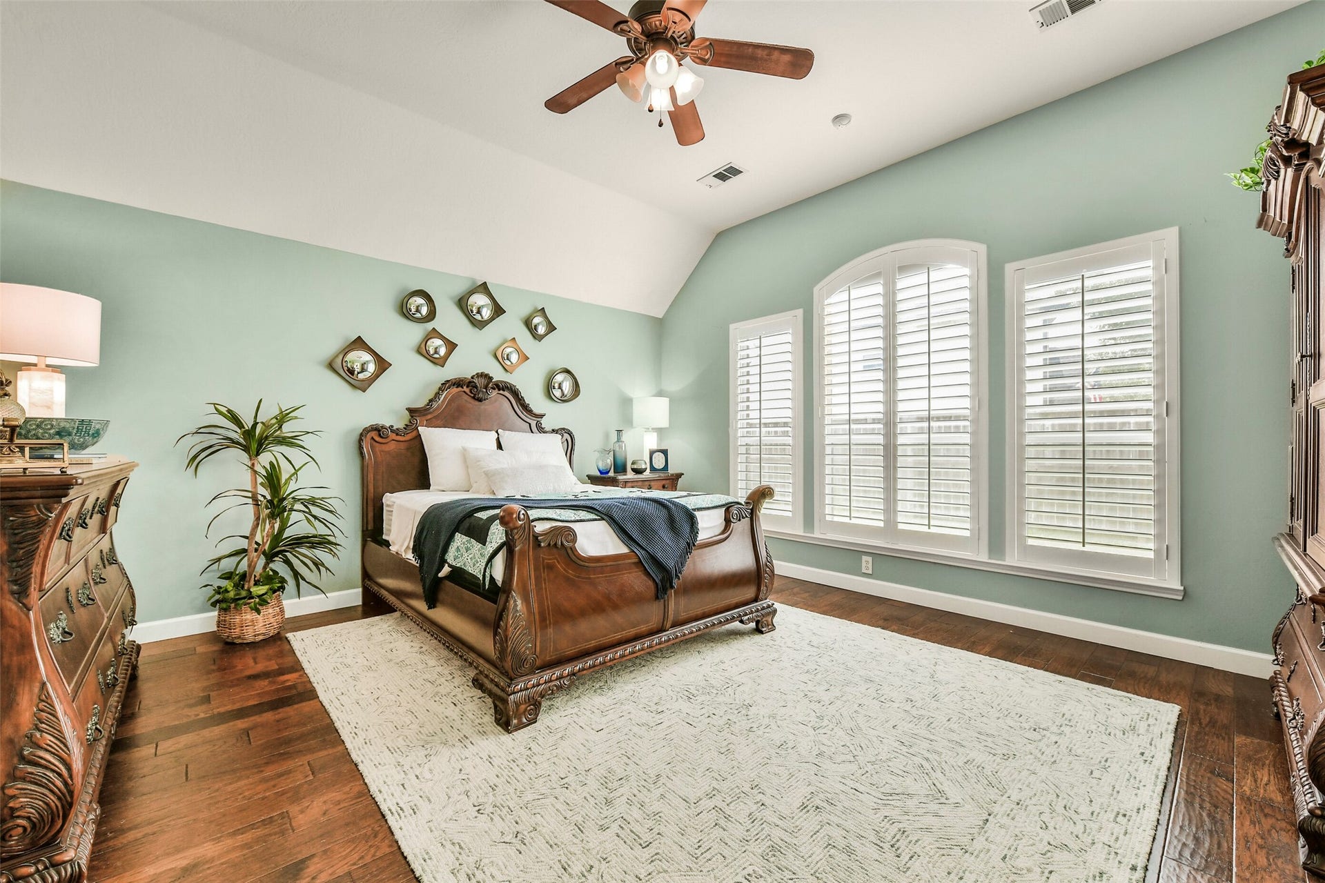 2516 Creeks Edge Drive, Pearland, TX 77581 2516 Creeks Edge Drive, Pearland, TX 77581