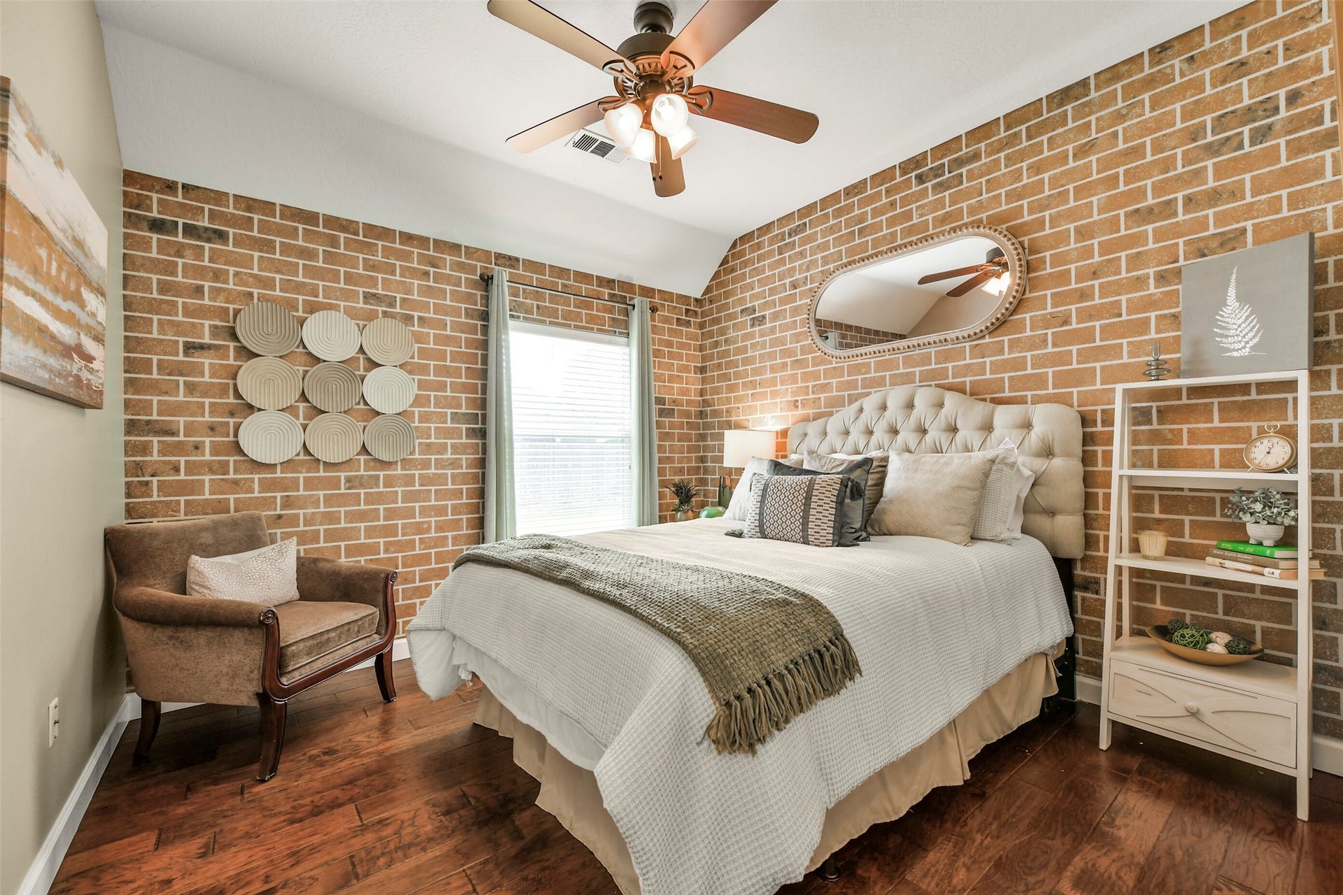 2516 Creeks Edge Drive, Pearland, TX 77581 2516 Creeks Edge Drive, Pearland, TX 77581