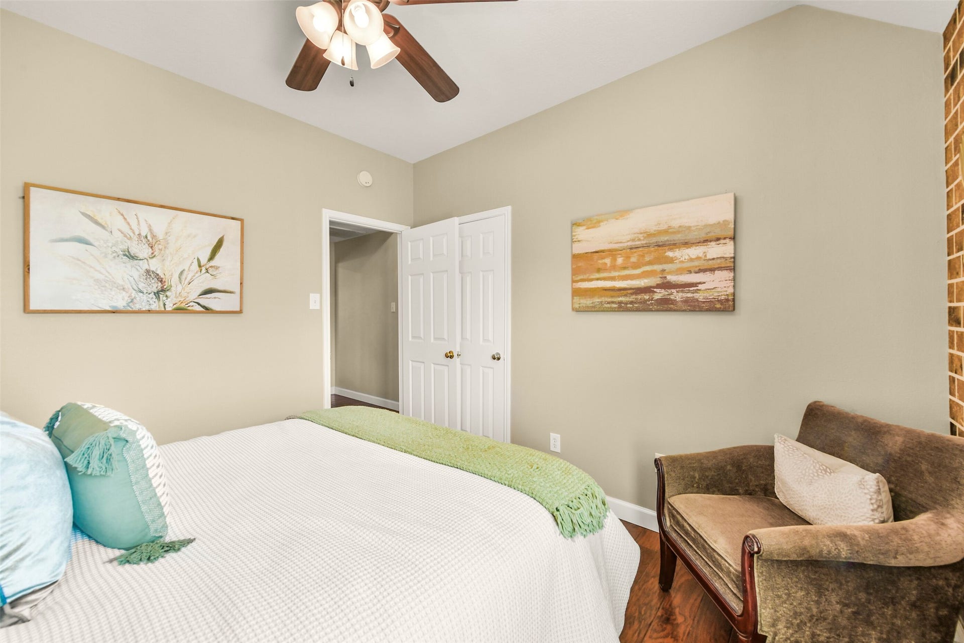 2516 Creeks Edge Drive, Pearland, TX 77581 2516 Creeks Edge Drive, Pearland, TX 77581