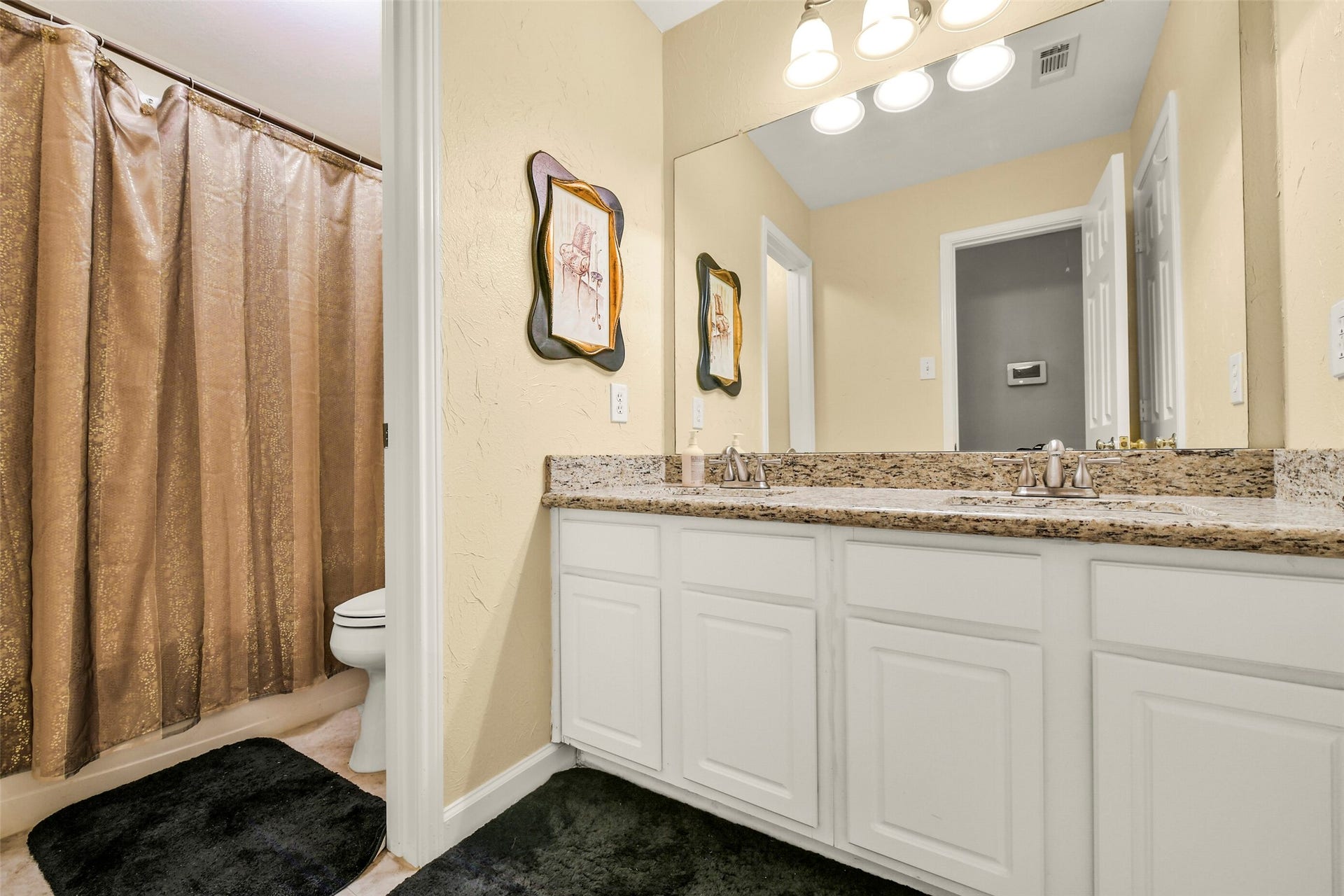 2516 Creeks Edge Drive, Pearland, TX 77581 2516 Creeks Edge Drive, Pearland, TX 77581