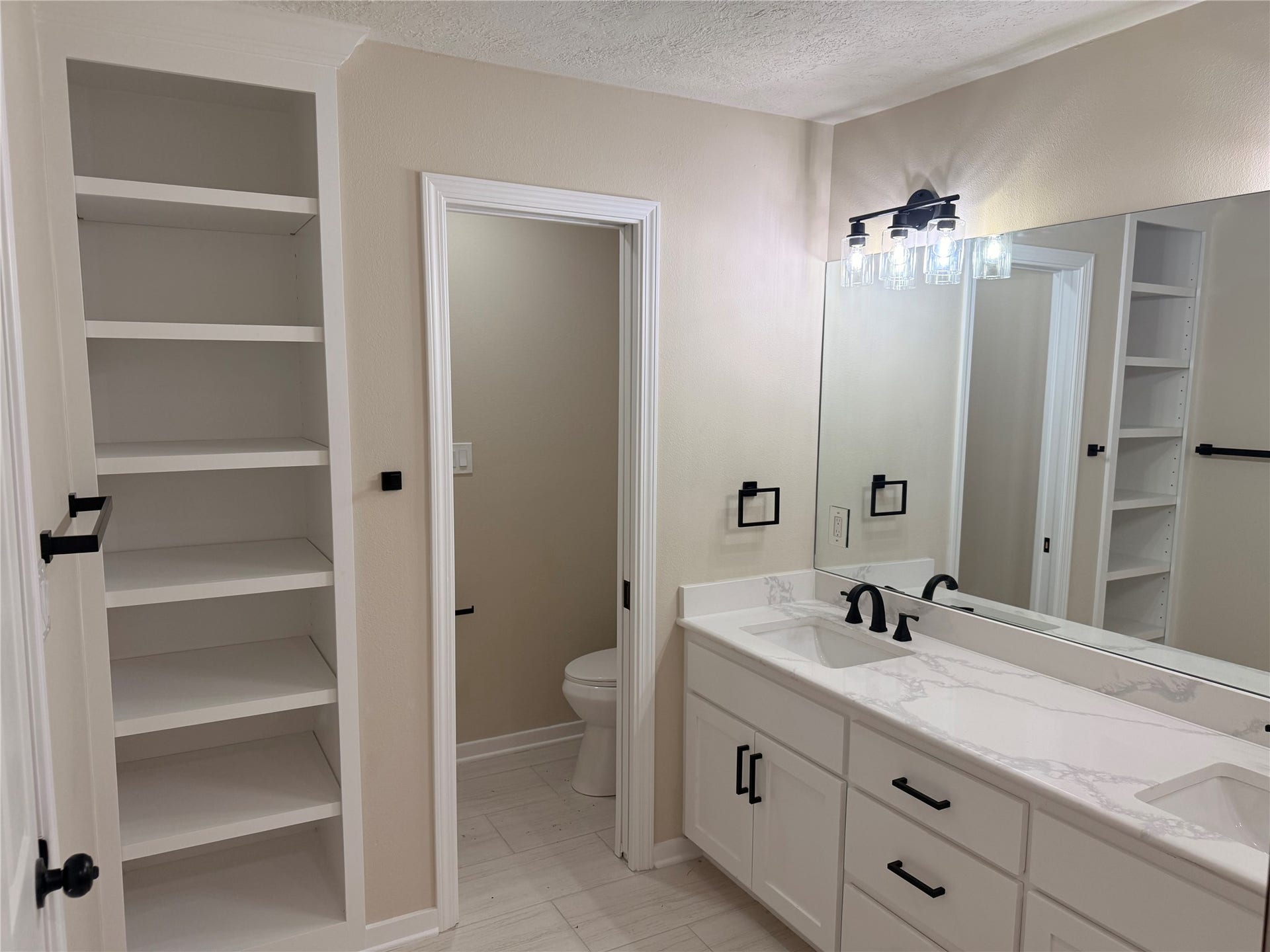 215 Hickory Ridge Drive, Shenandoah, TX 77381 215 Hickory Ridge Drive, Shenandoah, TX 77381