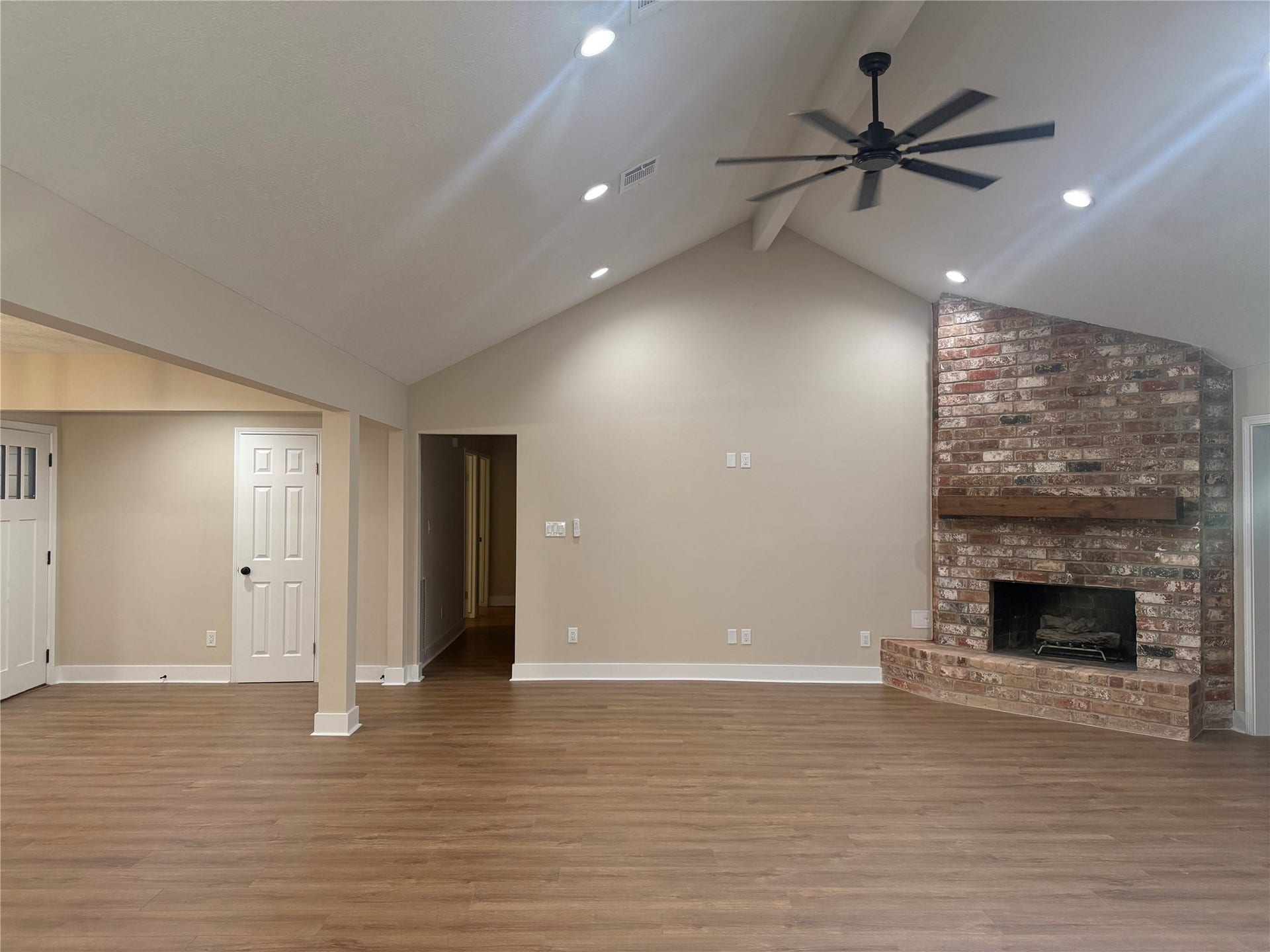 215 Hickory Ridge Drive, Shenandoah, TX 77381 215 Hickory Ridge Drive, Shenandoah, TX 77381
