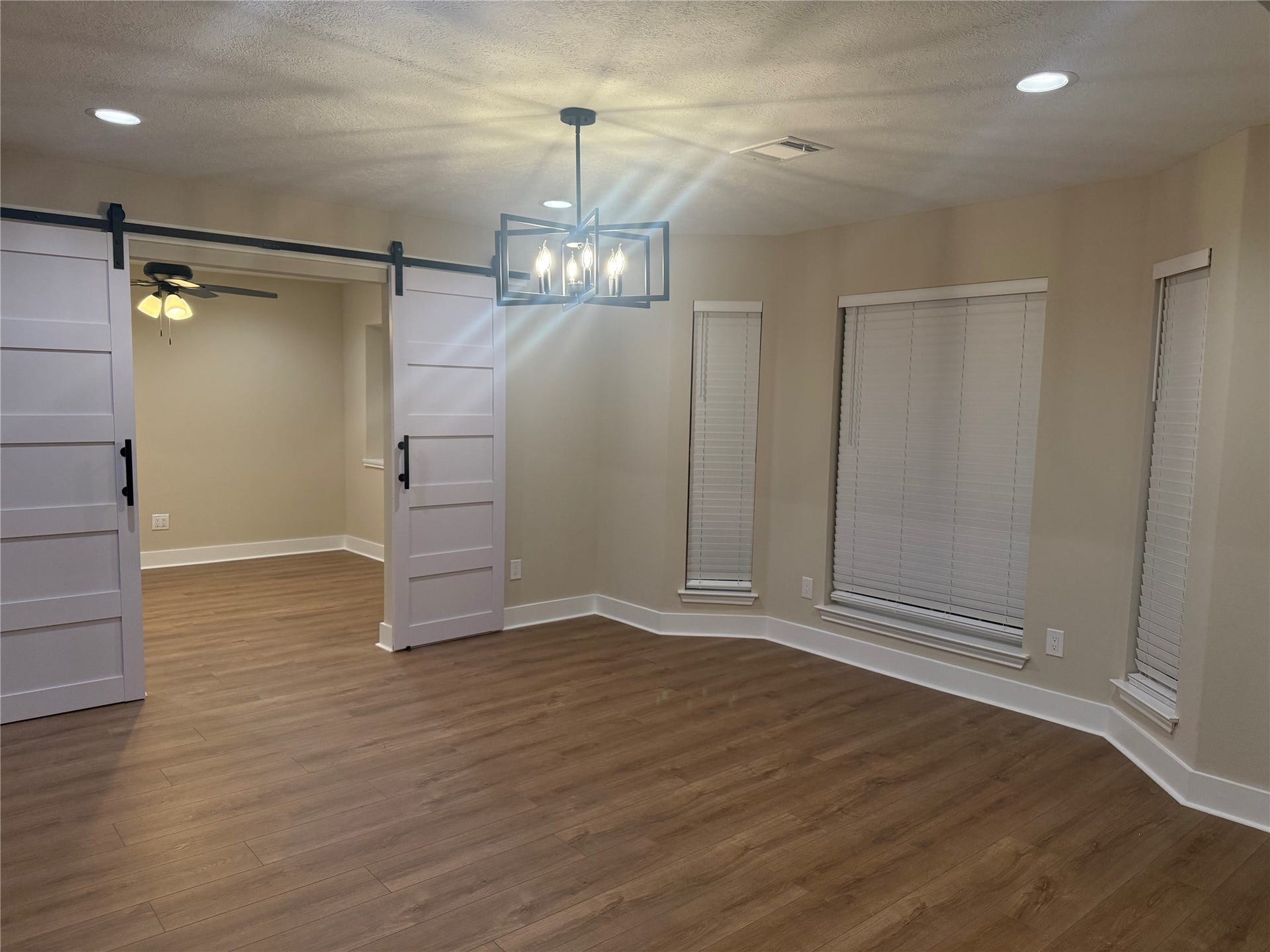 215 Hickory Ridge Drive, Shenandoah, TX 77381 215 Hickory Ridge Drive, Shenandoah, TX 77381