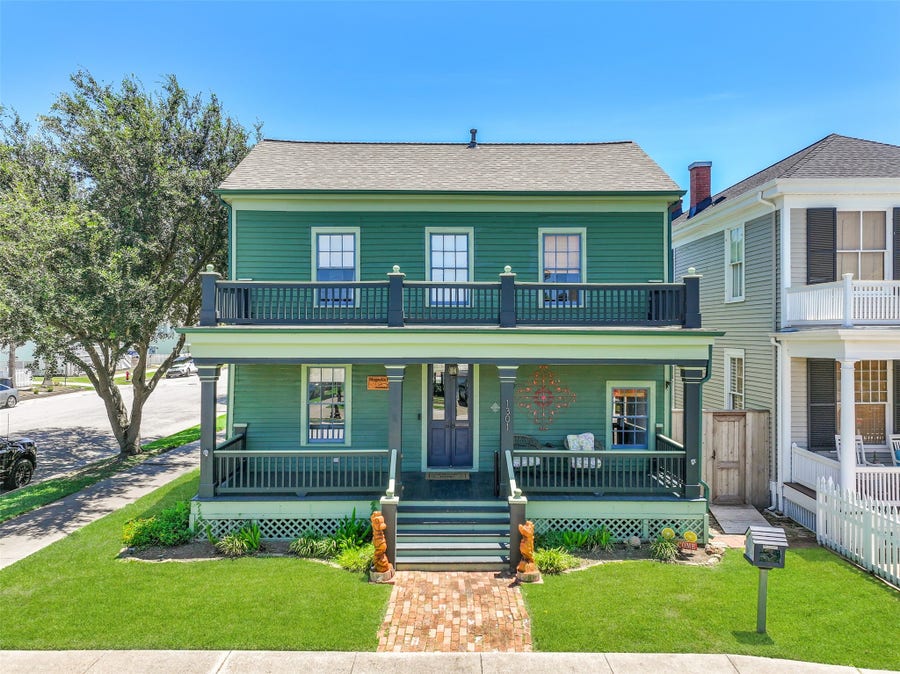 Property photo for 1301 Church Street, Galveston, TX