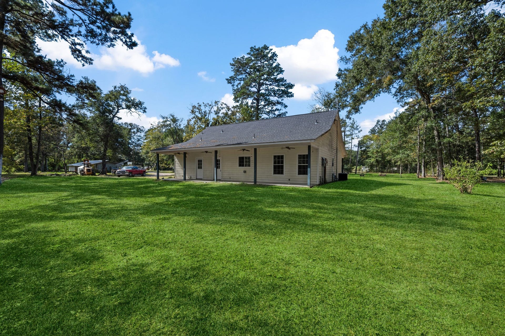 16959 S Tram Road, Splendora, TX 77372