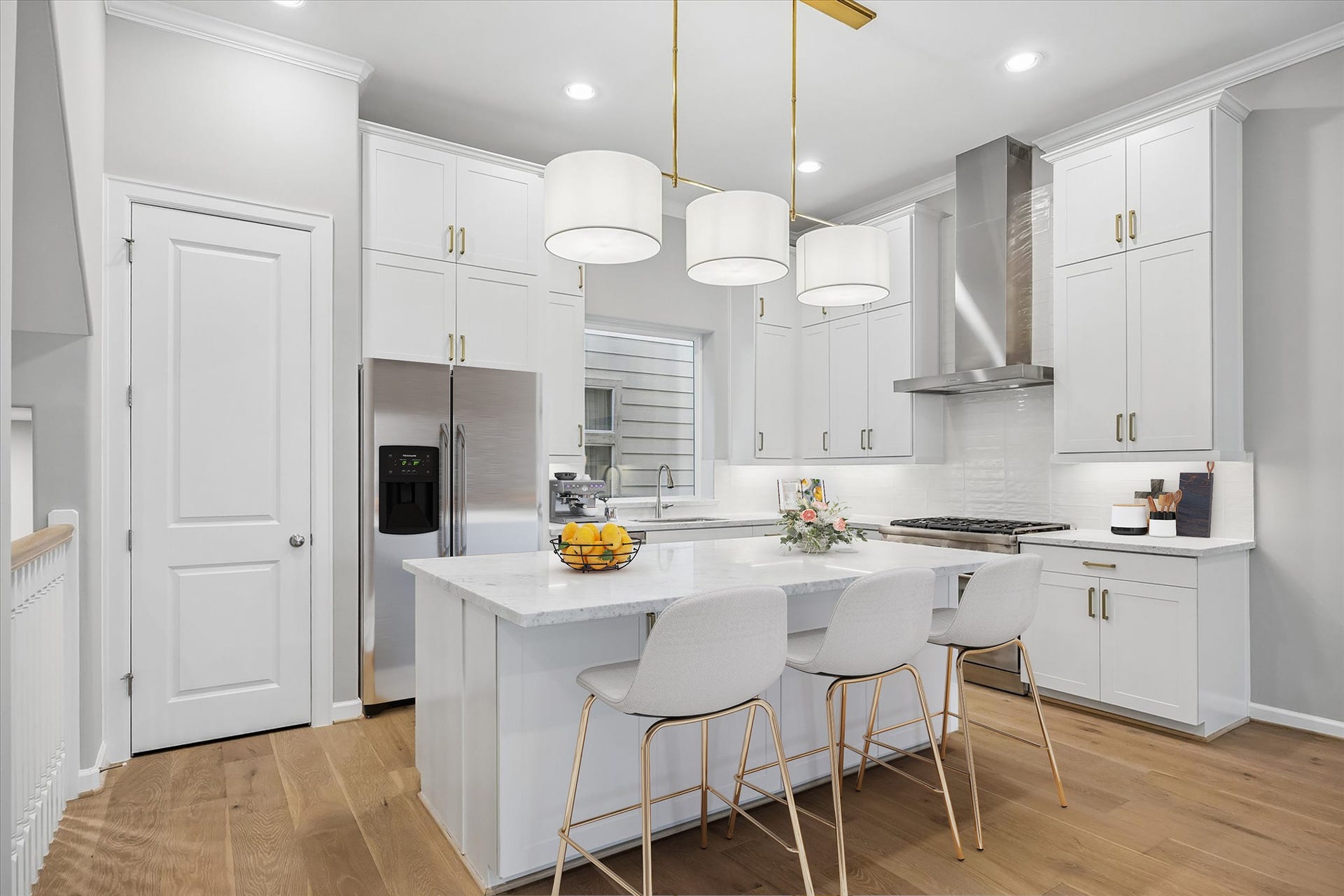 4024 Blossom Street, Houston, TX 77007 4024 Blossom Street, Houston, TX 77007