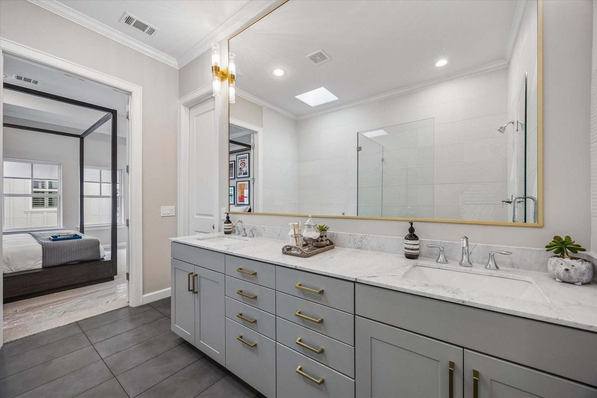 4024 Blossom Street, Houston, TX 77007 4024 Blossom Street, Houston, TX 77007