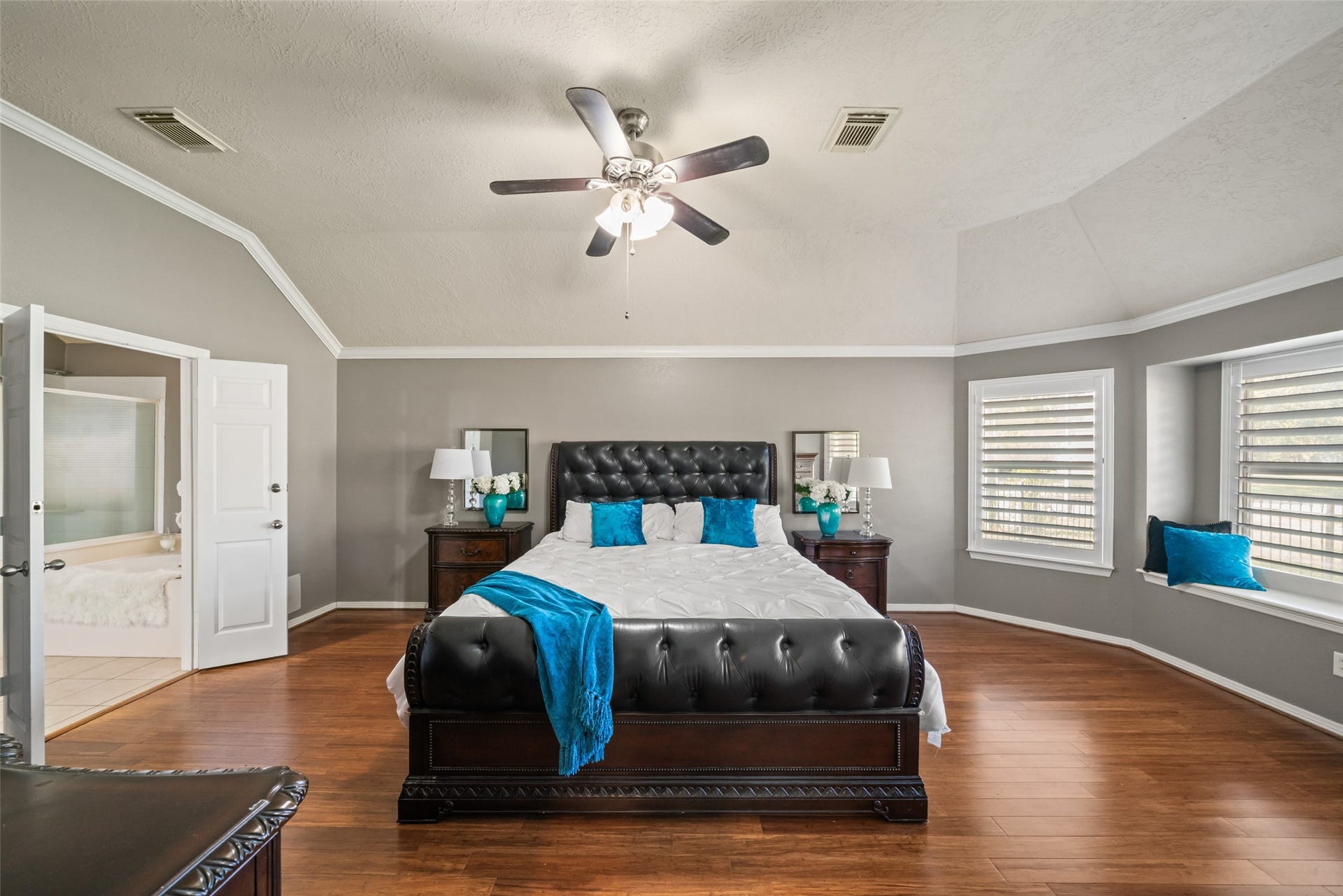 18703 Aquatic Drive, Humble, TX 77346 18703 Aquatic Drive, Humble, TX 77346