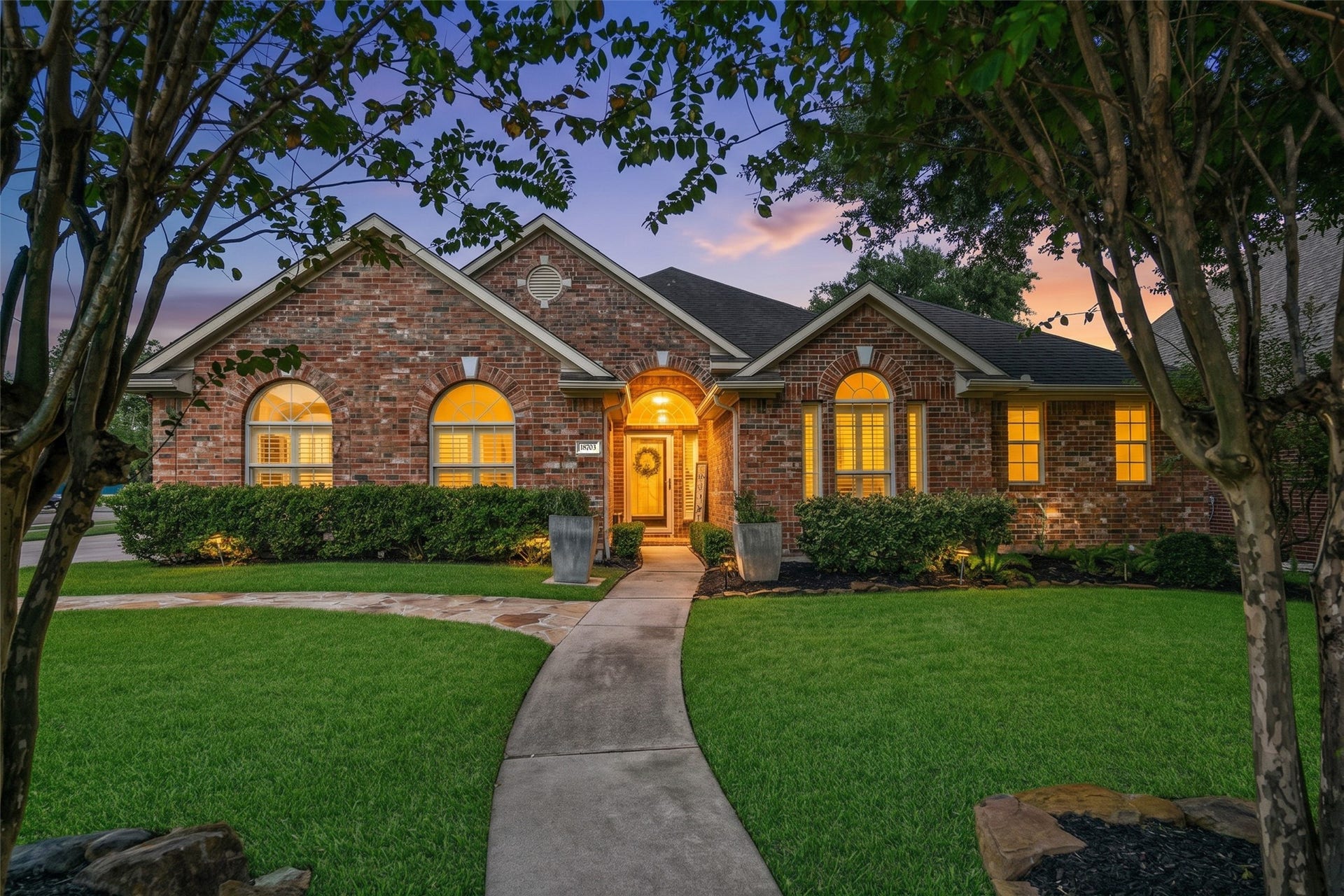 18703 Aquatic Drive, Humble, TX 77346 18703 Aquatic Drive, Humble, TX 77346