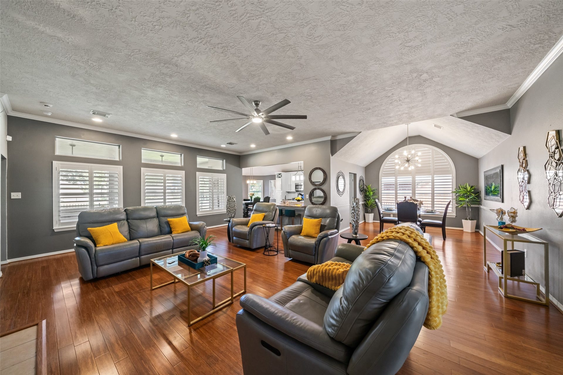 18703 Aquatic Drive, Humble, TX 77346 18703 Aquatic Drive, Humble, TX 77346