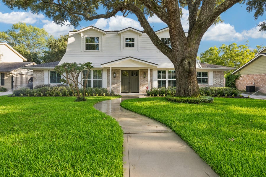 Property photo for 11007 Cranbrook Road, Houston, TX