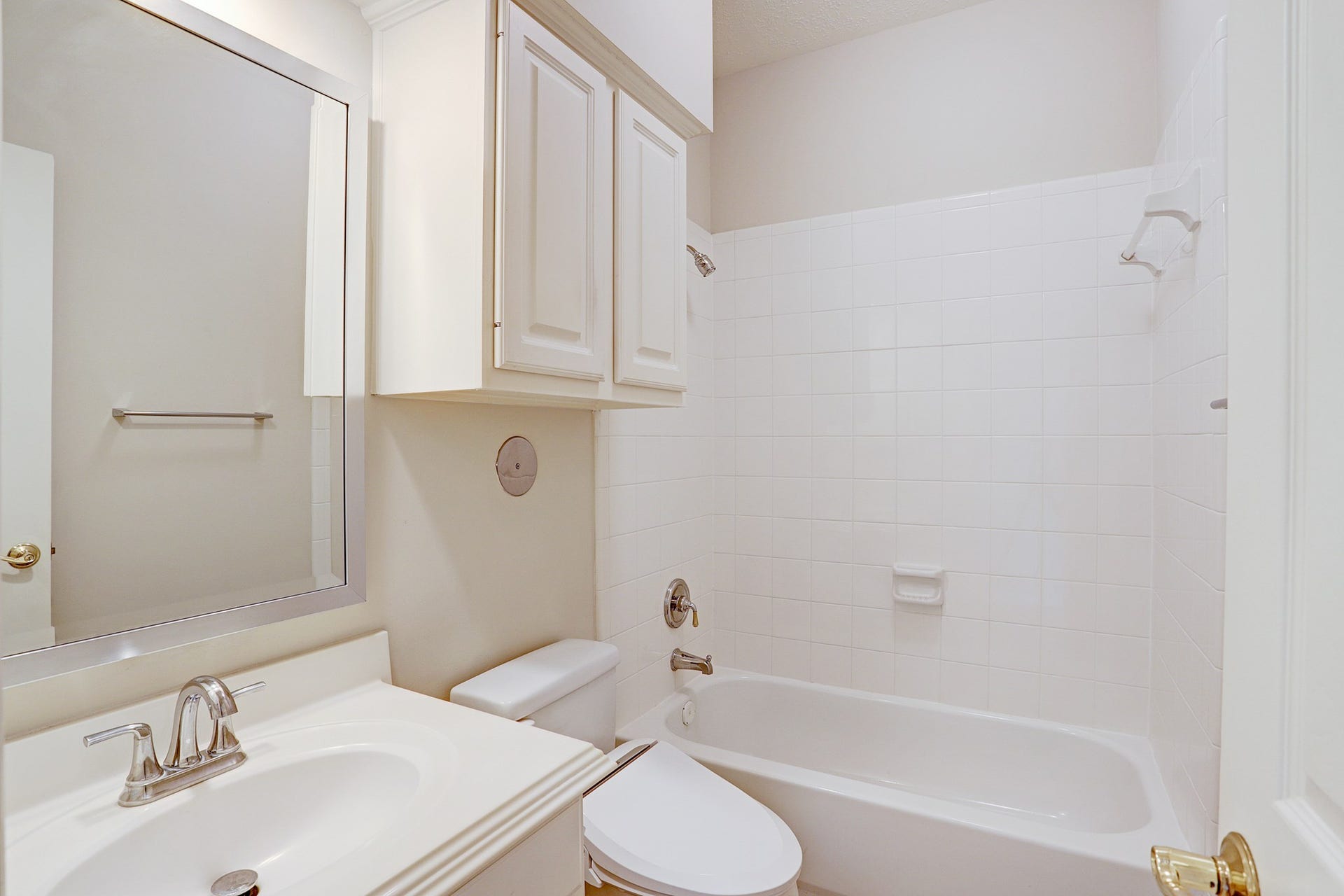 1515 Orchard Park Drive, Houston, TX 77077 1515 Orchard Park Drive, Houston, TX 77077