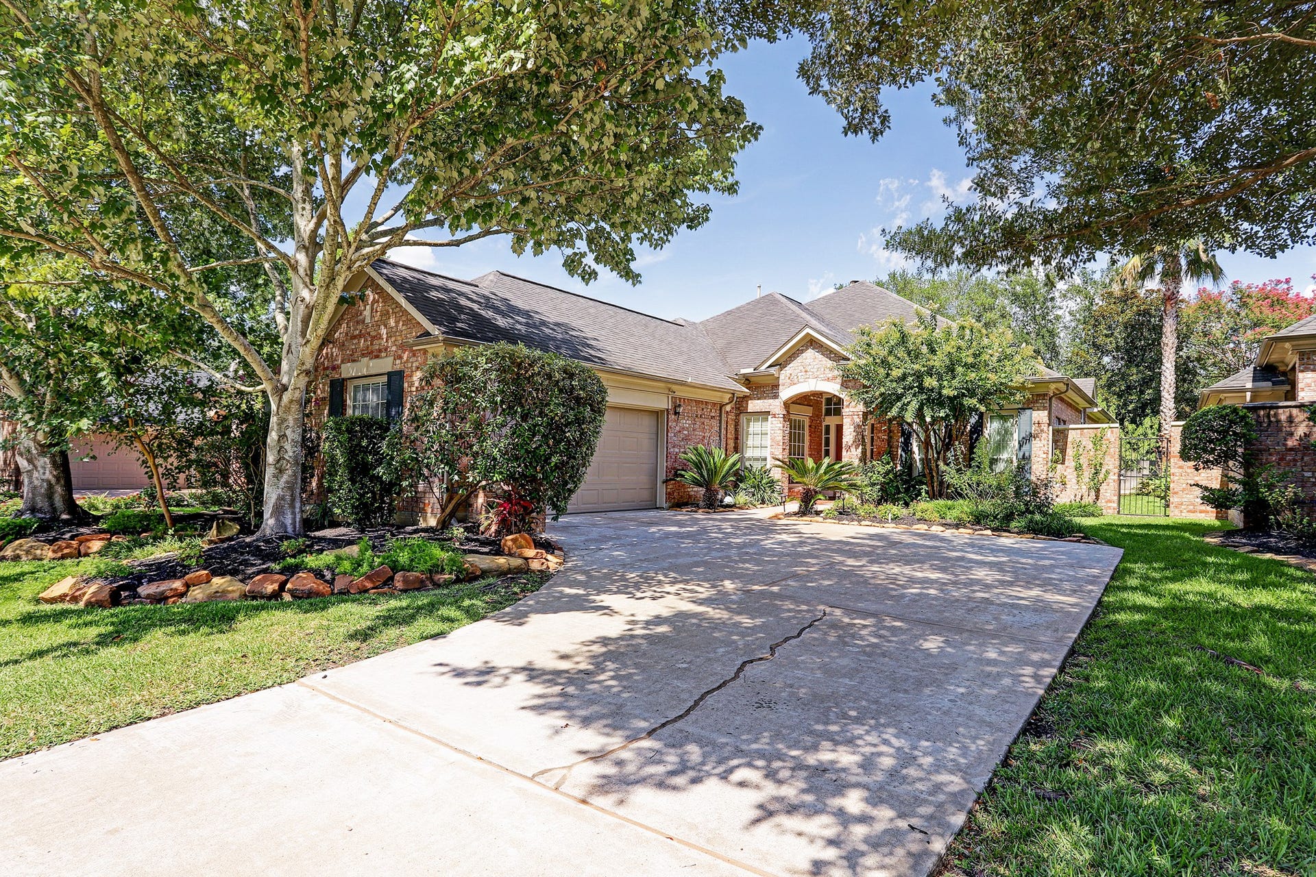 1515 Orchard Park Drive, Houston, TX 77077 1515 Orchard Park Drive, Houston, TX 77077