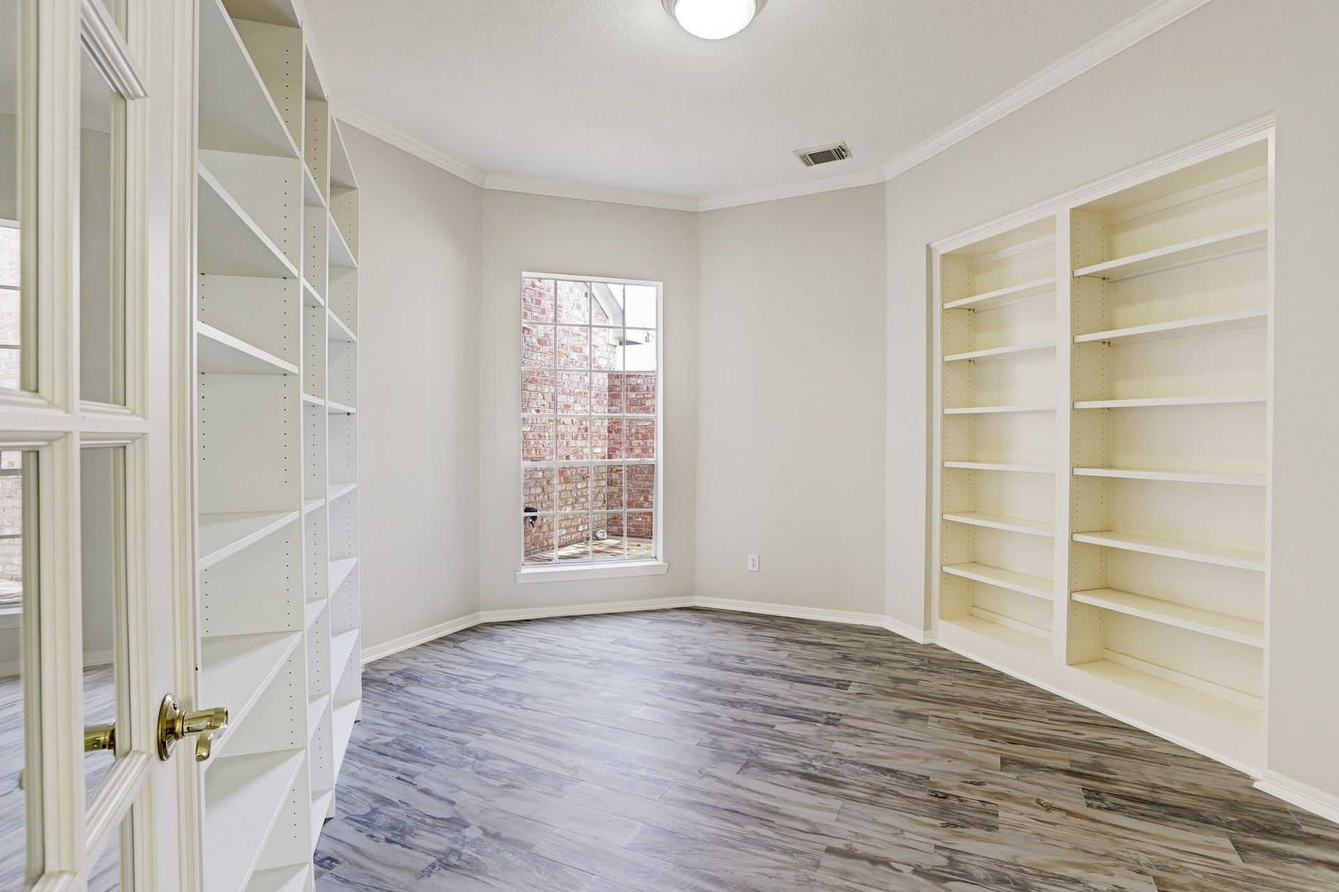 1515 Orchard Park Drive, Houston, TX 77077 1515 Orchard Park Drive, Houston, TX 77077