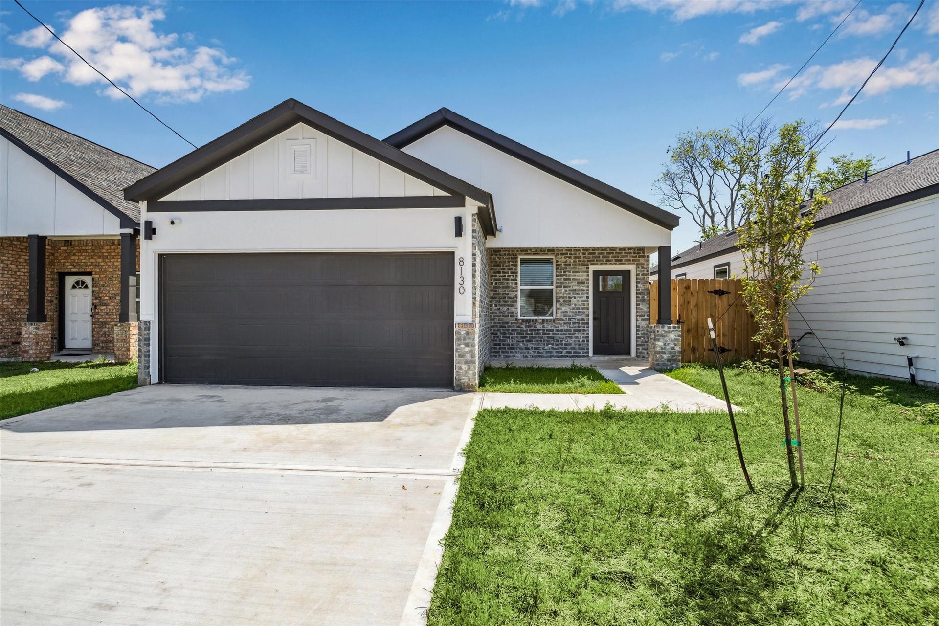 8130 Sunbury Street, Houston, TX 77028 8130 Sunbury Street, Houston, TX 77028