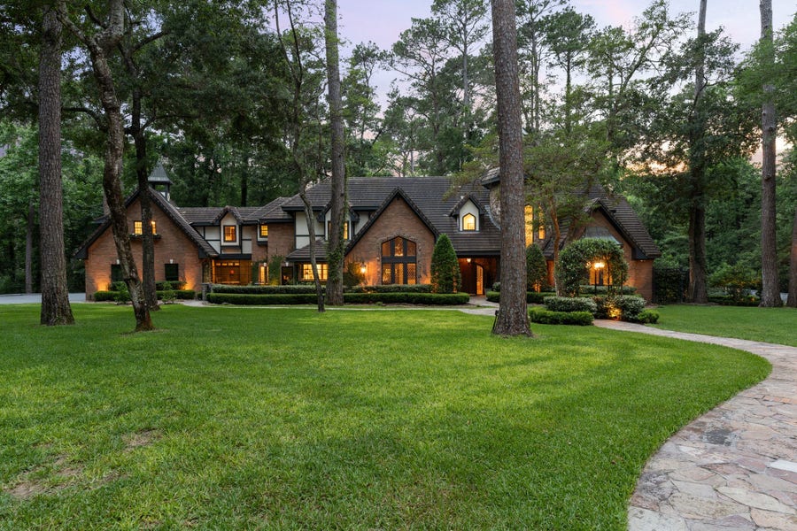 Property photo for 23227 Brownwood Lane, Tomball, TX