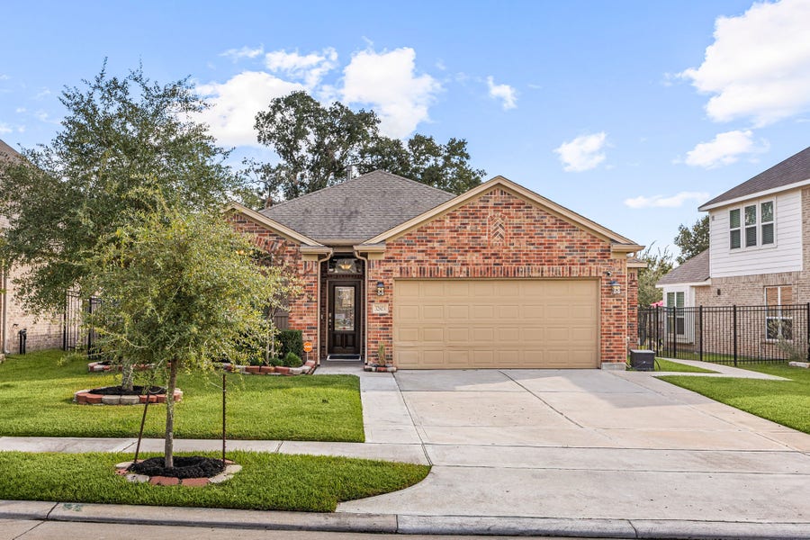 Property photo for 32803 Turning Springs Drive, Brookshire, TX