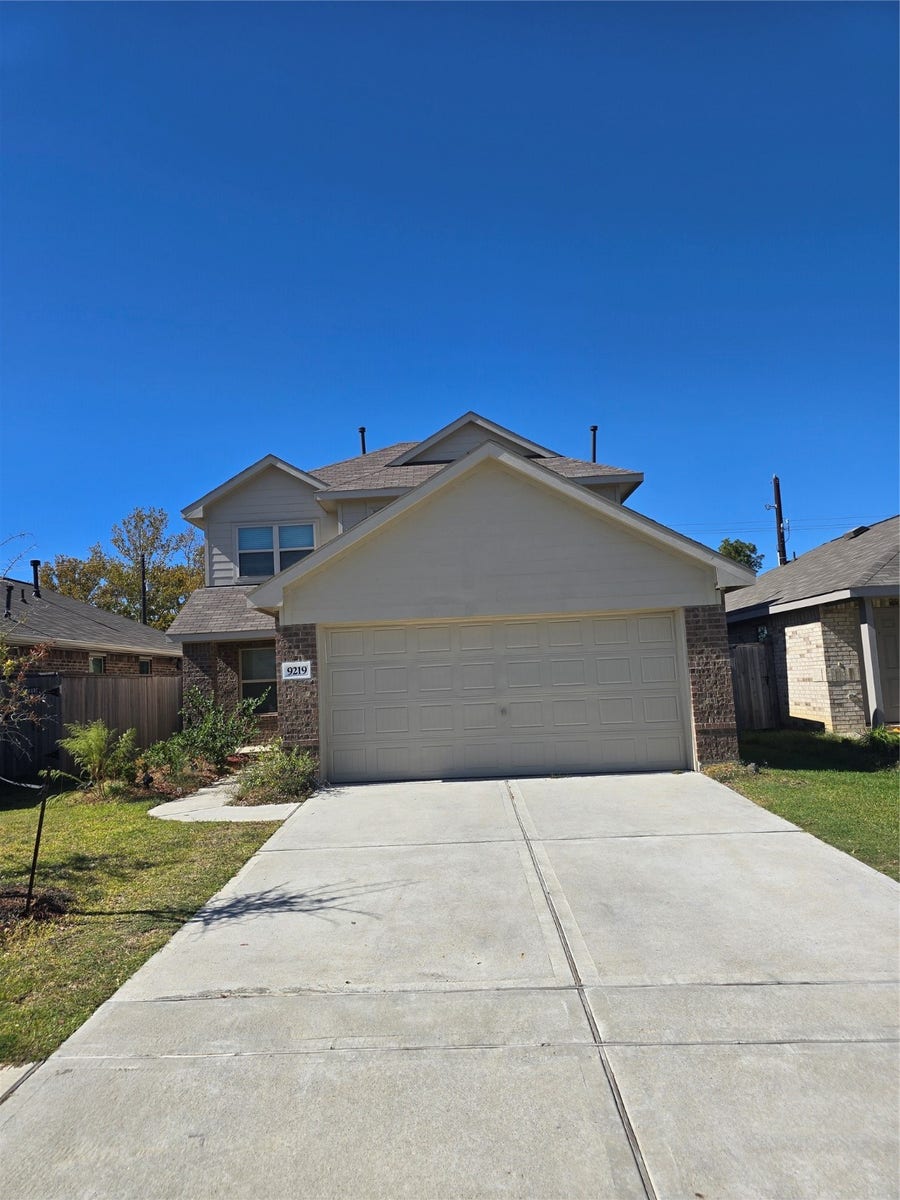 Property photo for 9219 Velasco Hills Drive, Baytown, TX