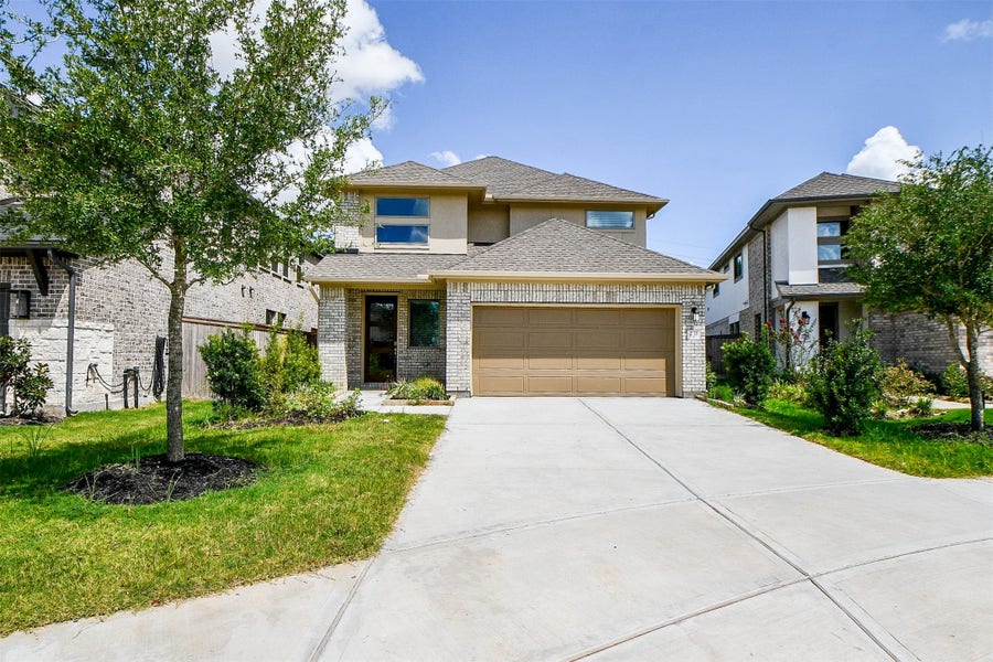 Property photo for 231 Bright Valley Way, Richmond, TX