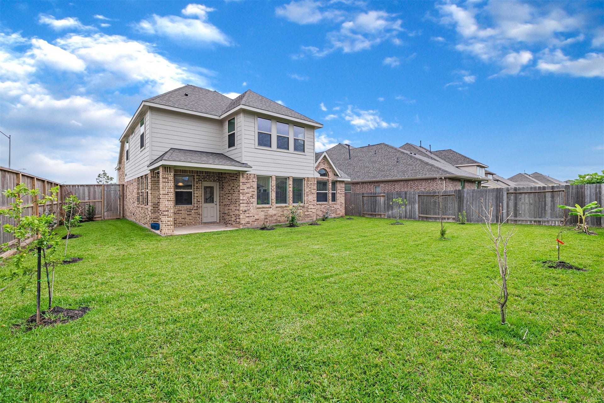 3002 Roberta Sue Drive, Missouri City, TX 77459 3002 Roberta Sue Drive, Missouri City, TX 77459