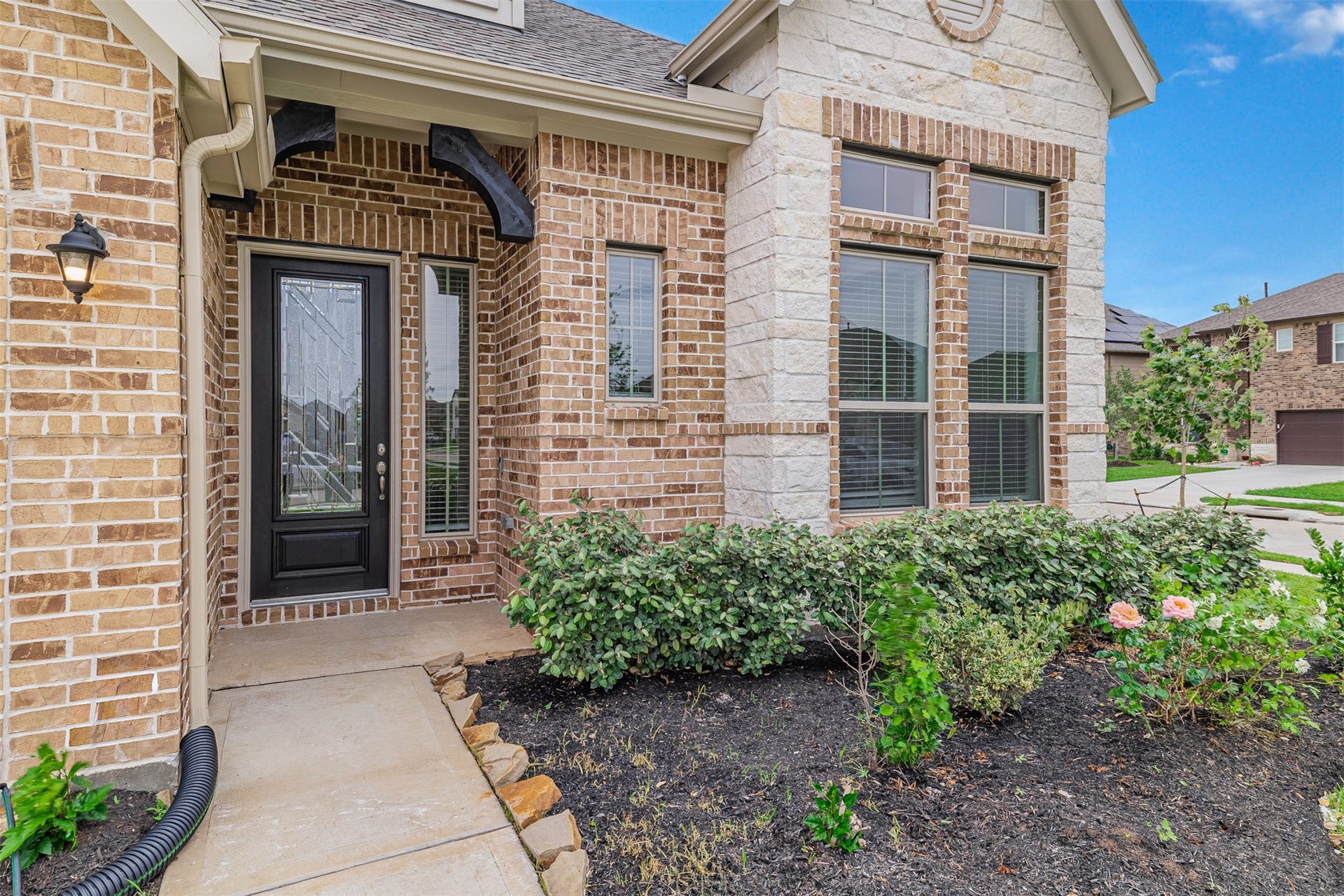 3002 Roberta Sue Drive, Missouri City, TX 77459 3002 Roberta Sue Drive, Missouri City, TX 77459