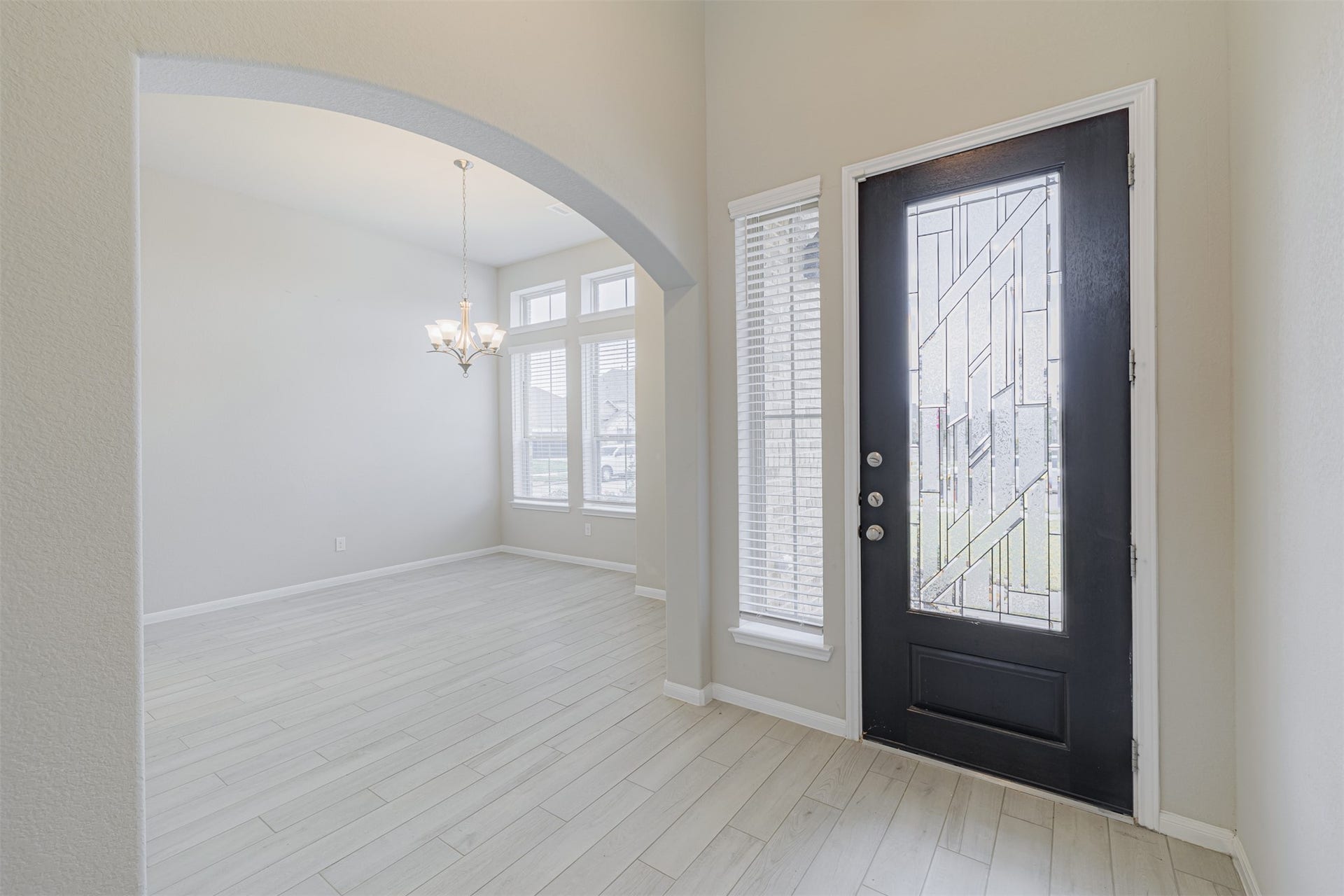 3002 Roberta Sue Drive, Missouri City, TX 77459 3002 Roberta Sue Drive, Missouri City, TX 77459