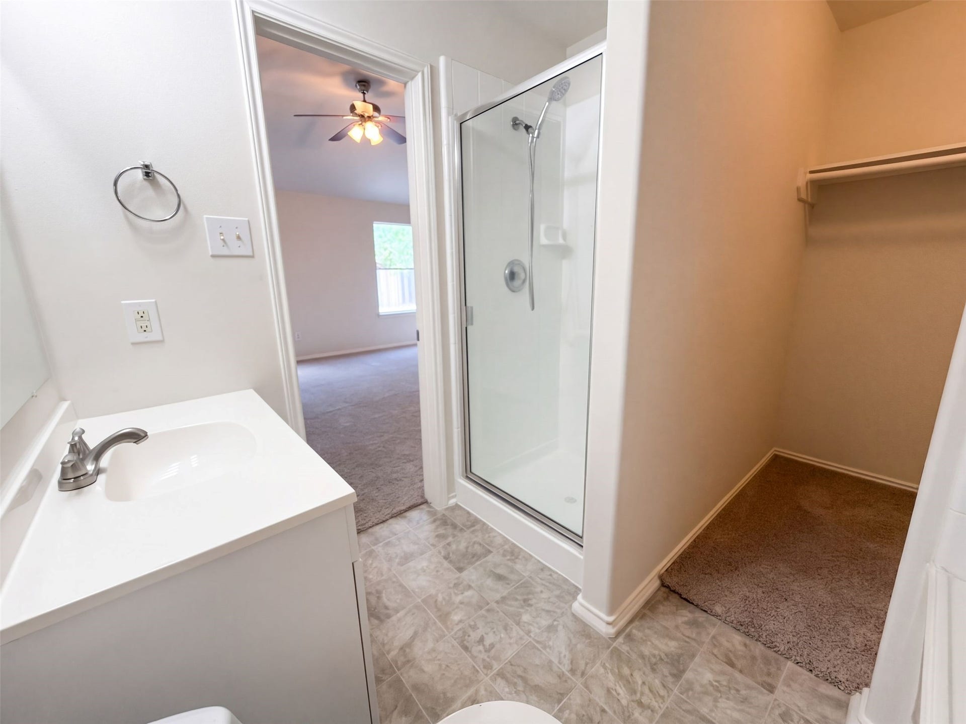 7435 Kennemer Drive, Humble, TX 77338 7435 Kennemer Drive, Humble, TX 77338