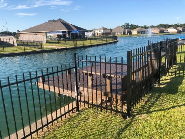 Property photo for 3747 Lake Bend Shore Drive, Spring, TX