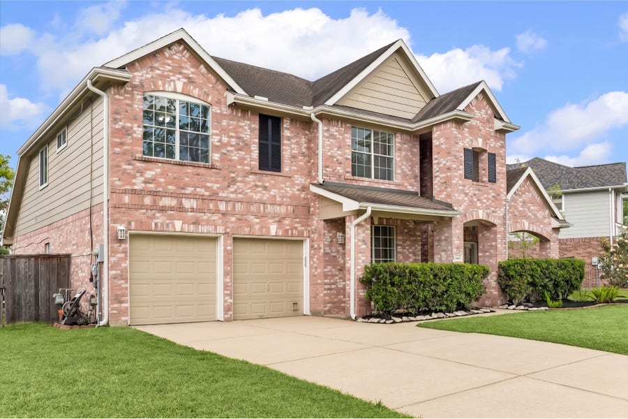Property photo for 1330 SUMMER TERRACE DRIVE, Sugar Land, TX