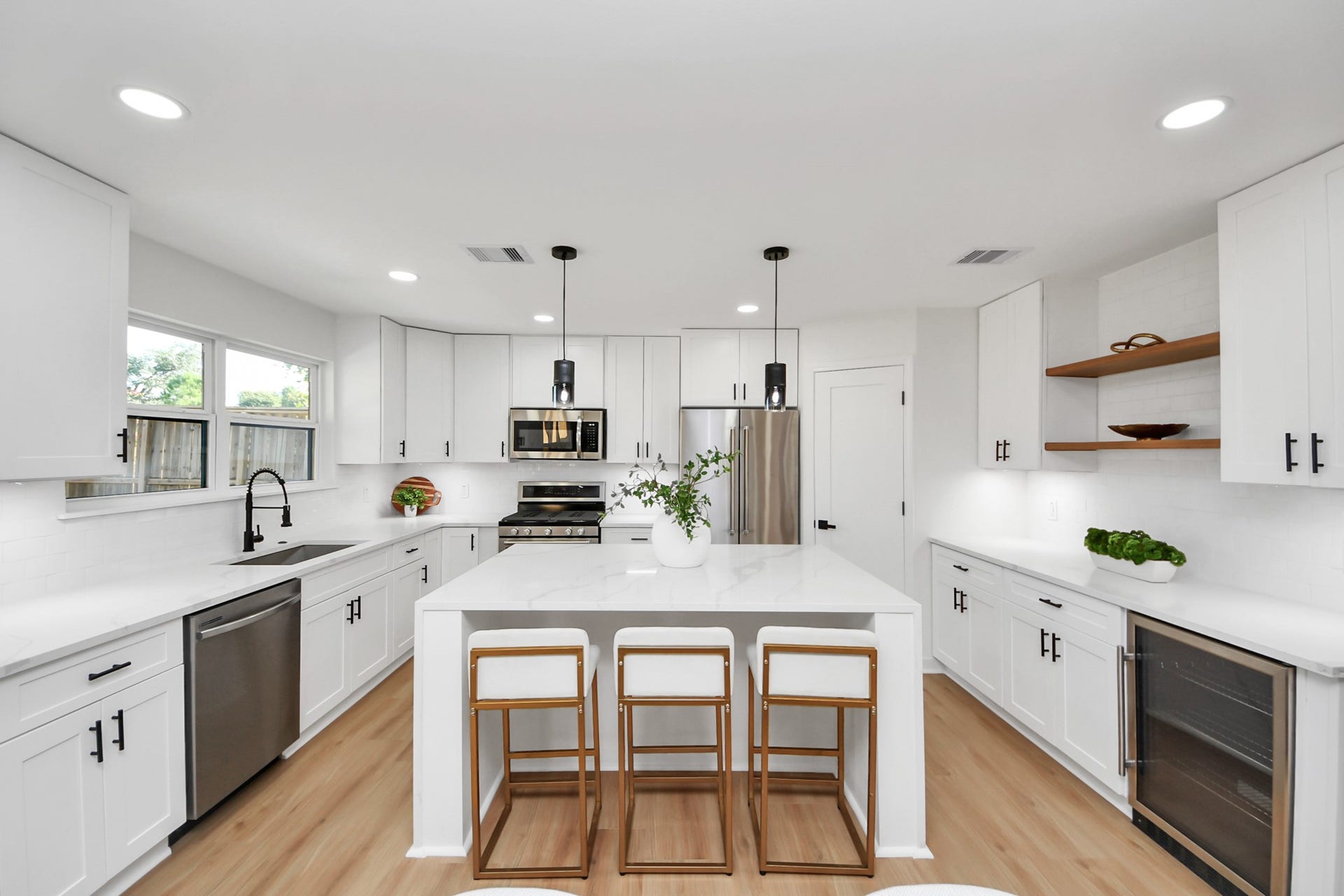 8110 Cedel Drive, Houston, TX 77055