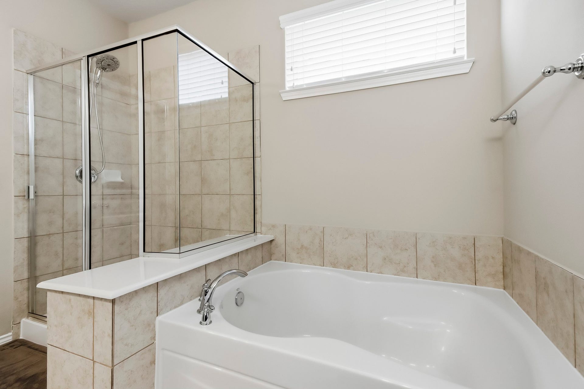 13319 Hartland Lake Lane, Houston, TX 77044 13319 Hartland Lake Lane, Houston, TX 77044