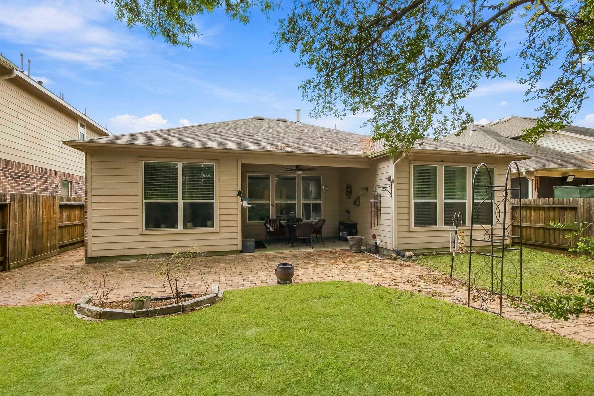 13319 Hartland Lake Lane, Houston, TX 77044 13319 Hartland Lake Lane, Houston, TX 77044