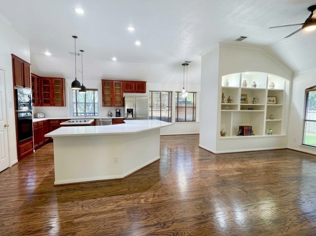1718 BUMELIA COURT, Sugar Land, TX 77479 1718 BUMELIA COURT, Sugar Land, TX 77479