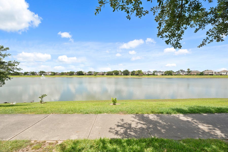 Property photo for 2280 Longspur Lane, League City, TX