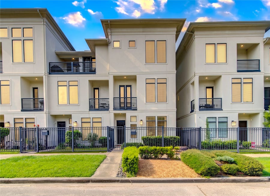 Property photo for 3913 Rose Street, Houston, TX