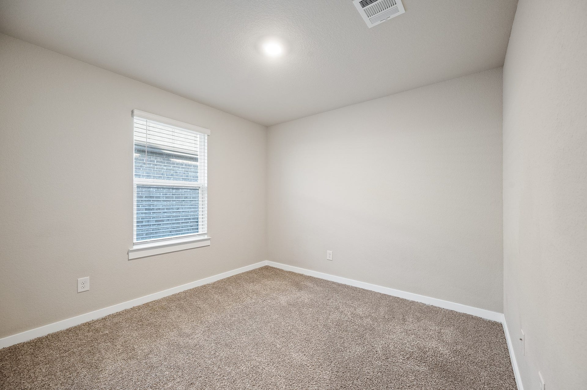 Bedroom #3: cozy and comfortable