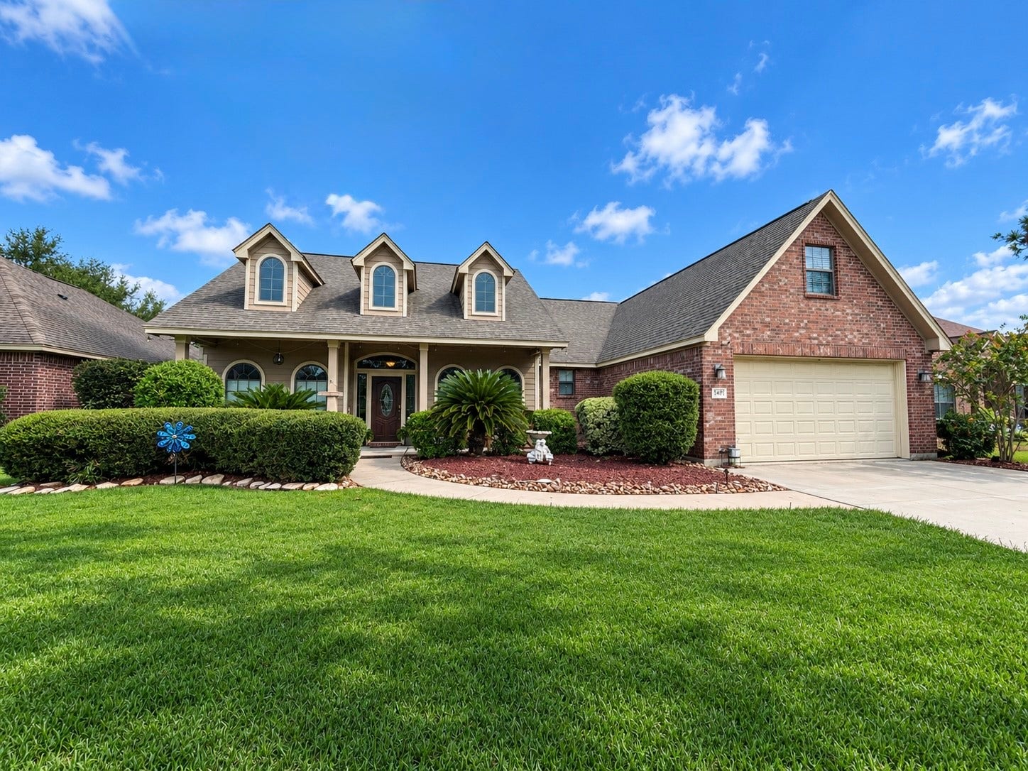 1437 S Bluebonnet Lane, Angleton, TX 77515 1437 S Bluebonnet Lane, Angleton, TX 77515