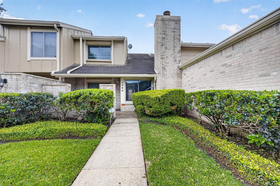Property photo for 2340 Woodland Park Drive, #113, Houston, TX