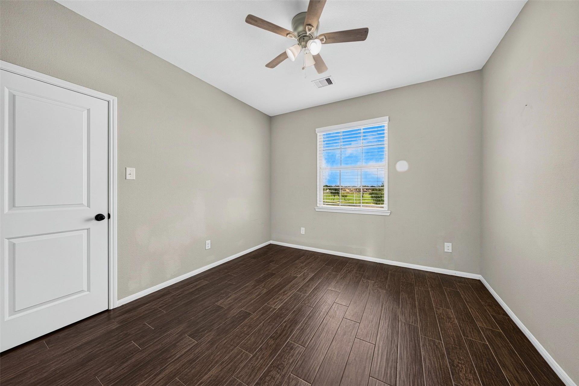 31041 Pecan Creek Drive, Brookshire, TX 77423 31041 Pecan Creek Drive, Brookshire, TX 77423