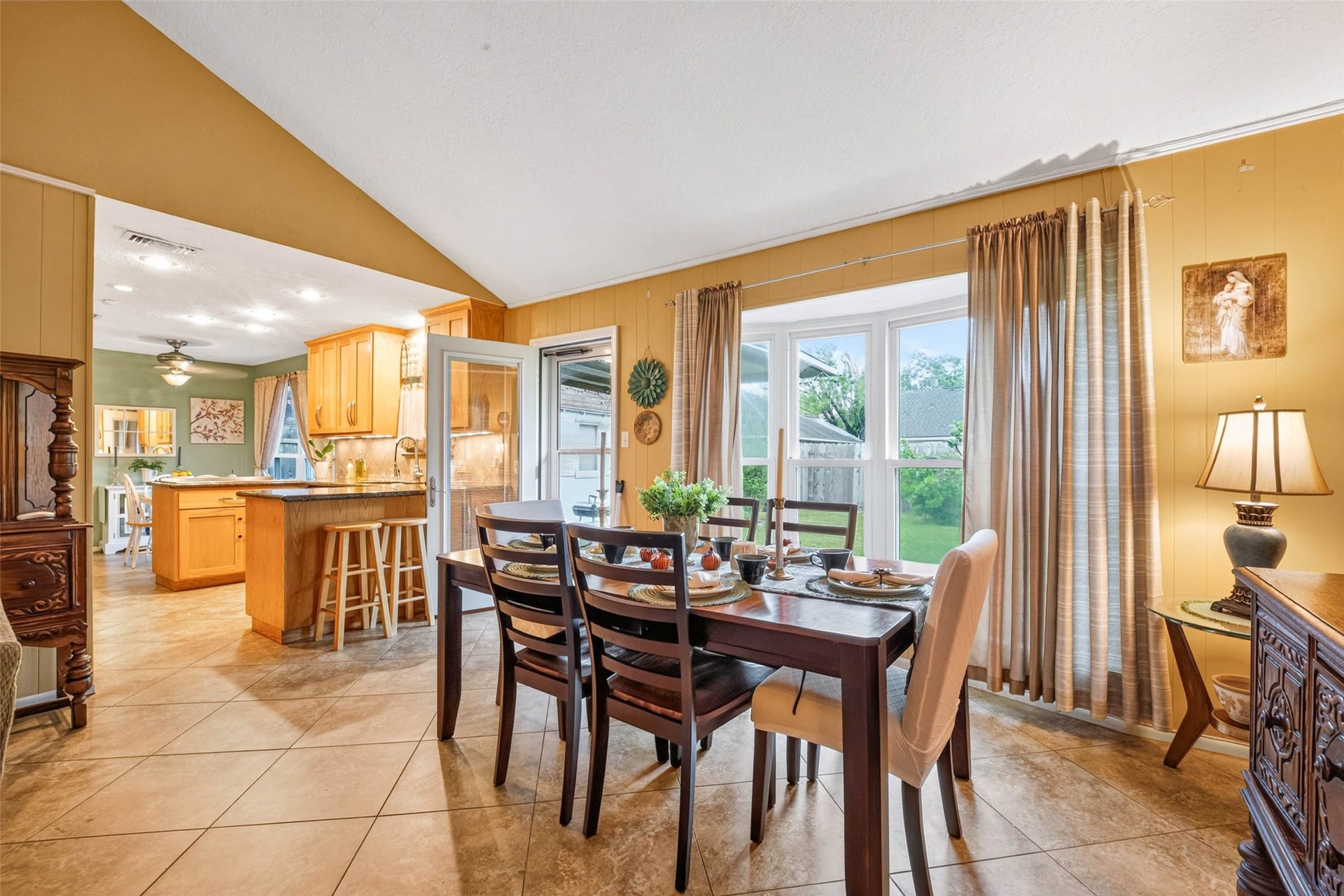 14339 Crosshaven Drive, Houston, TX 77015 14339 Crosshaven Drive, Houston, TX 77015