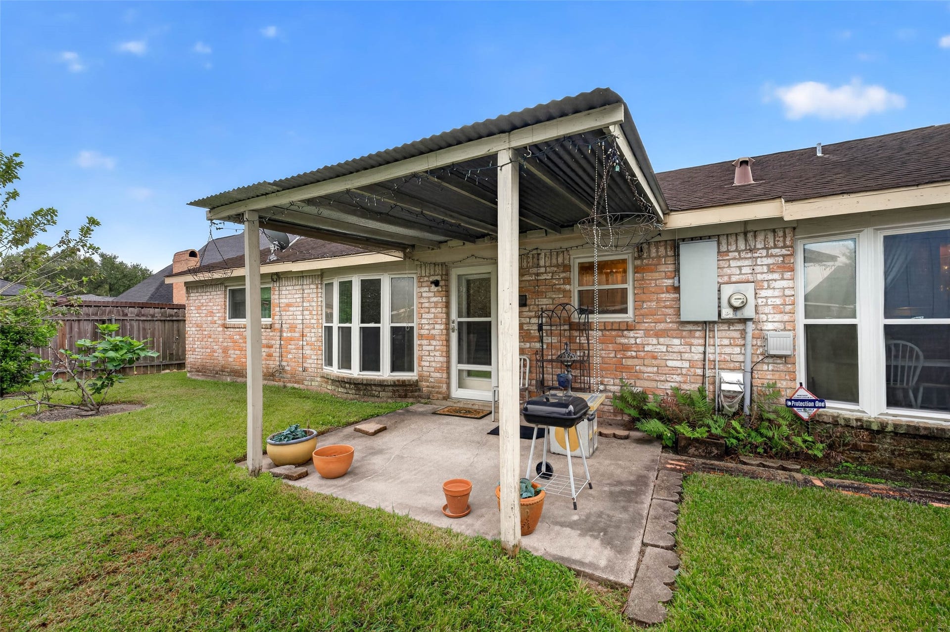 14339 Crosshaven Drive, Houston, TX 77015 14339 Crosshaven Drive, Houston, TX 77015