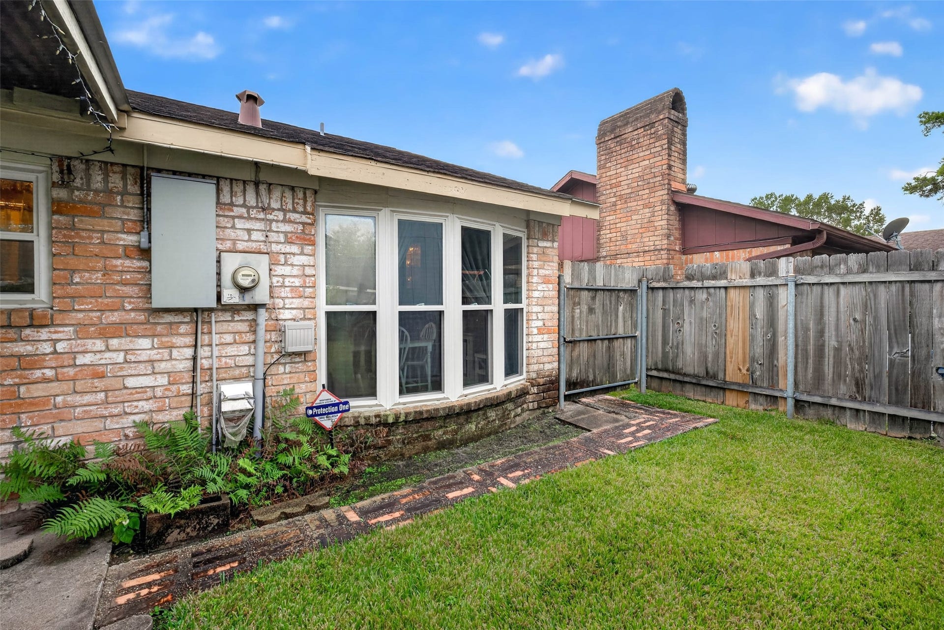 14339 Crosshaven Drive, Houston, TX 77015 14339 Crosshaven Drive, Houston, TX 77015