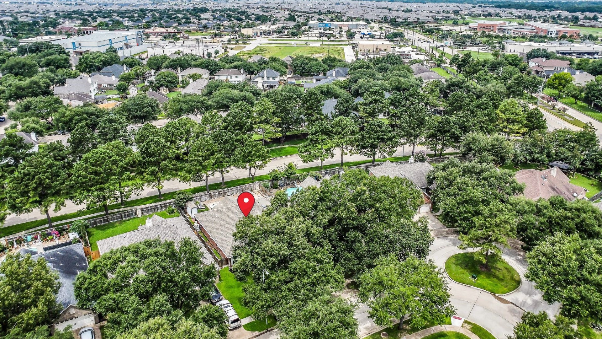 11219 Timbercreek Falls Drive, Houston, TX 77095 Complete privacy with no neighbors behind.