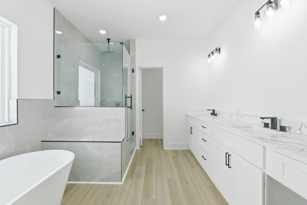 106 Luetta Street, Houston, TX 77076 106 Luetta Street, Houston, TX 77076